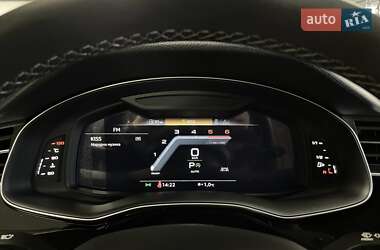 Позашляховик / Кросовер Audi Q7 2024 в 