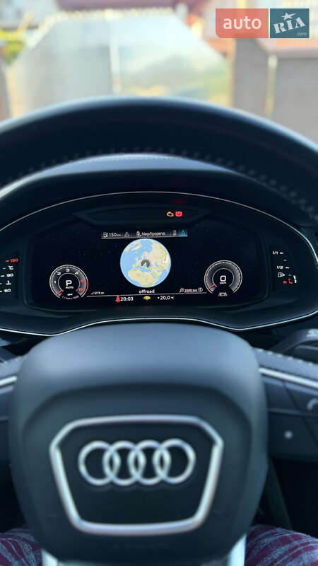 Позашляховик / Кросовер Audi Q7 2020 в Хусті