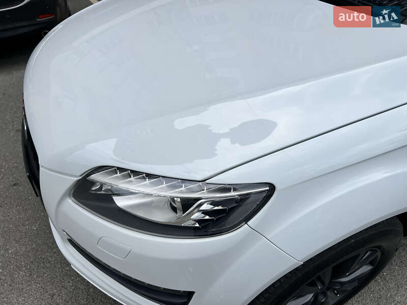 Внедорожник / Кроссовер Audi Q7 2012 в Киеве