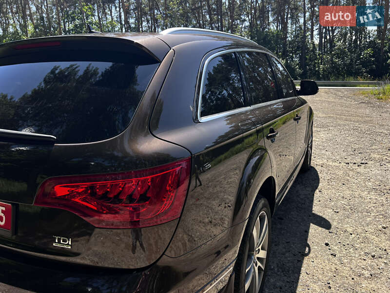 Внедорожник / Кроссовер Audi Q7 2014 в Владимире