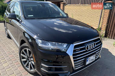 Позашляховик / Кросовер Audi Q7 2018 в Фастові