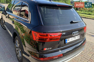 Внедорожник / Кроссовер Audi Q7 2018 в 
