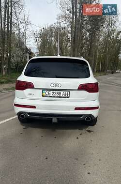 Позашляховик / Кросовер Audi Q7 2012 в 