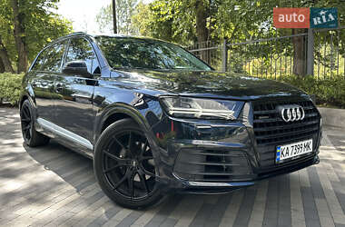 Внедорожник / Кроссовер Audi Q7 2016 в Киеве