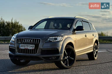 Внедорожник / Кроссовер Audi Q7 2013 в 