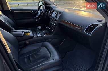 Внедорожник / Кроссовер Audi Q7 2013 в 
