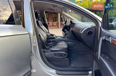 Внедорожник / Кроссовер Audi Q7 2006 в 