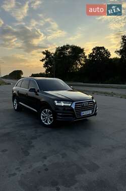 Внедорожник / Кроссовер Audi Q7 2019 в Киеве