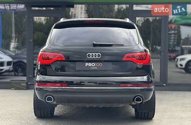 Внедорожник / Кроссовер Audi Q7 2013 в 