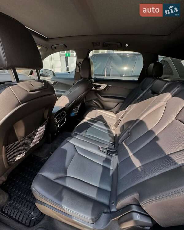 Внедорожник / Кроссовер Audi Q7 2018 в Львове