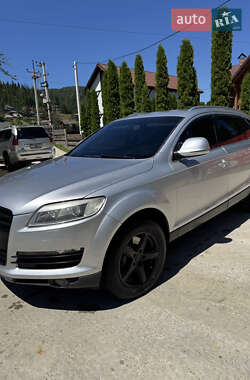 Внедорожник / Кроссовер Audi Q7 2006 в 