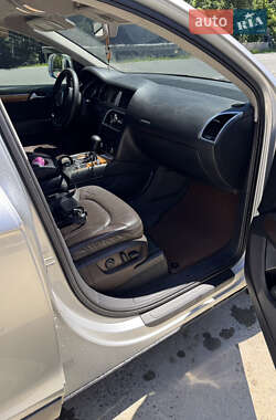 Внедорожник / Кроссовер Audi Q7 2006 в 