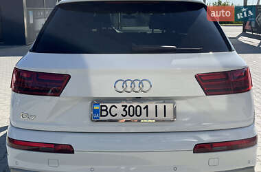 Внедорожник / Кроссовер Audi Q7 2019 в 