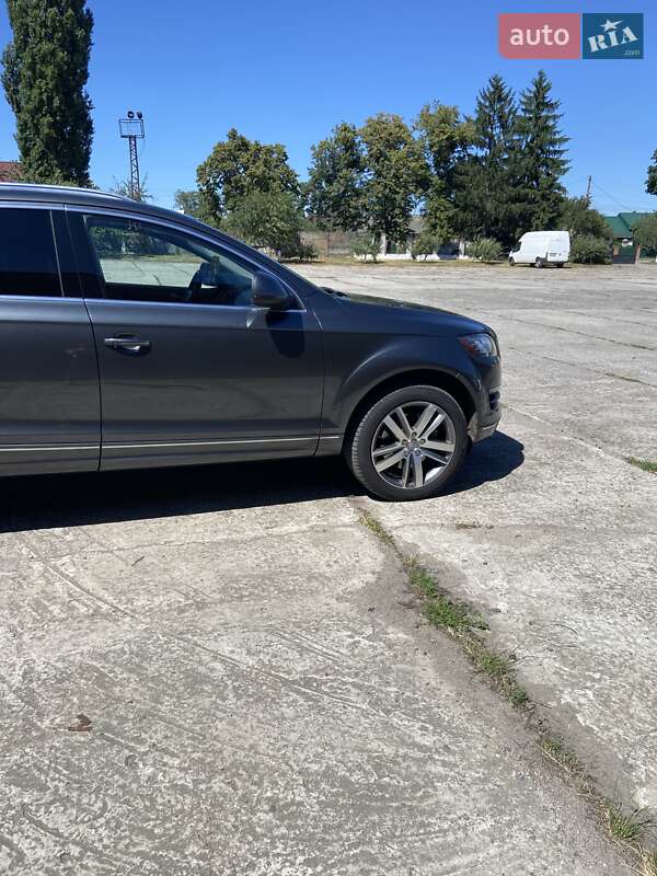 Позашляховик / Кросовер Audi Q7 2015 в Вінниці