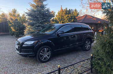 Внедорожник / Кроссовер Audi Q7 2014 в 