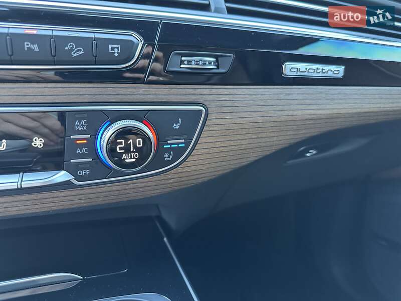 Внедорожник / Кроссовер Audi Q7 2017 в Луцке