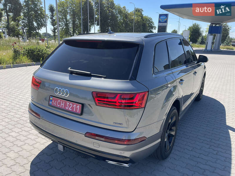 Внедорожник / Кроссовер Audi Q7 2018 в Виннице