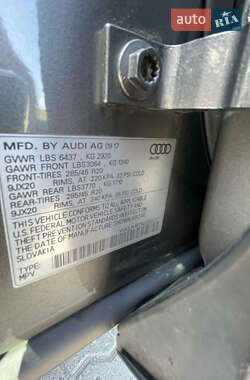 Внедорожник / Кроссовер Audi Q7 2018 в 