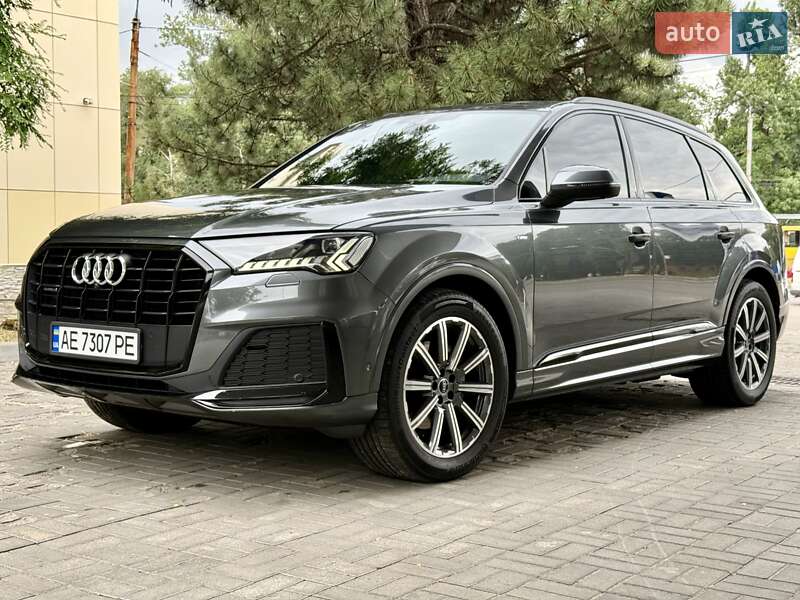 Audi Q7 2021