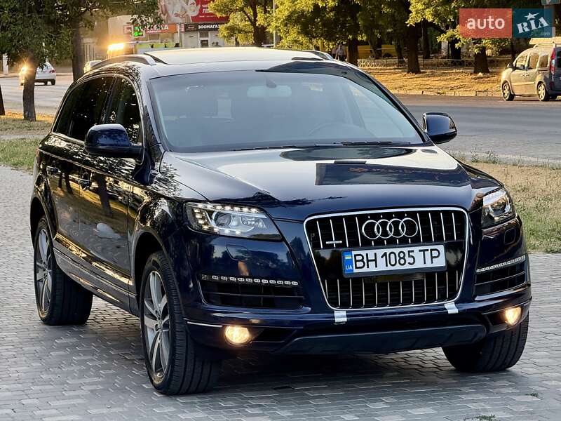 Внедорожник / Кроссовер Audi Q7 2012 в Одессе