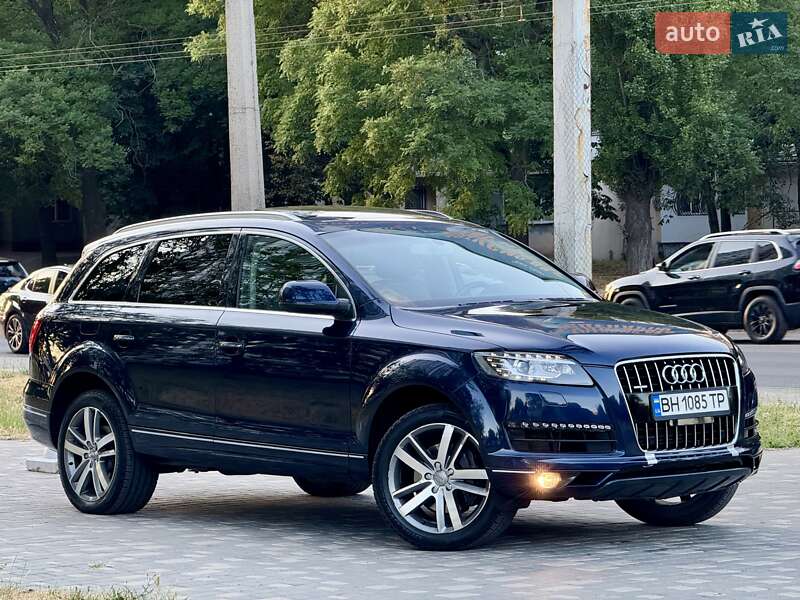 Внедорожник / Кроссовер Audi Q7 2012 в Одессе
