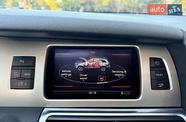 Позашляховик / Кросовер Audi Q7 2012 в 