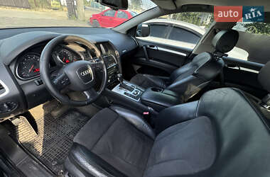 Внедорожник / Кроссовер Audi Q7 2006 в 