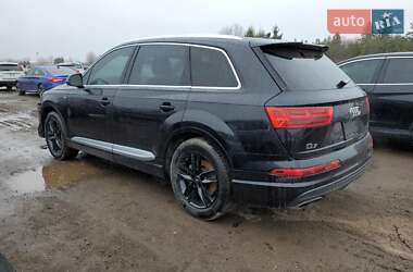 Внедорожник / Кроссовер Audi Q7 2018 в 