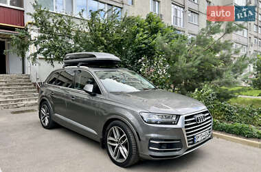 Внедорожник / Кроссовер Audi Q7 2015 в Сумах