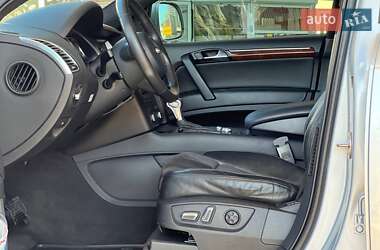 Внедорожник / Кроссовер Audi Q7 2009 в 