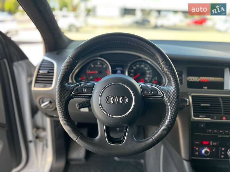 Внедорожник / Кроссовер Audi Q7 2009 в Одессе