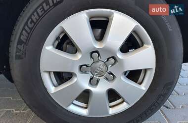 Внедорожник / Кроссовер Audi Q7 2014 в 