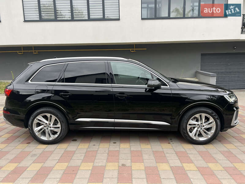 Внедорожник / Кроссовер Audi Q7 2019 в Львове
