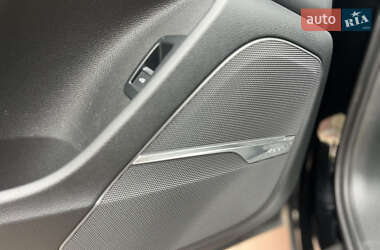 Внедорожник / Кроссовер Audi Q7 2019 в 