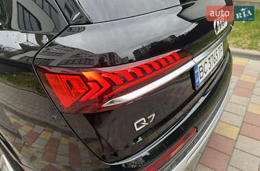 Внедорожник / Кроссовер Audi Q7 2019 в 