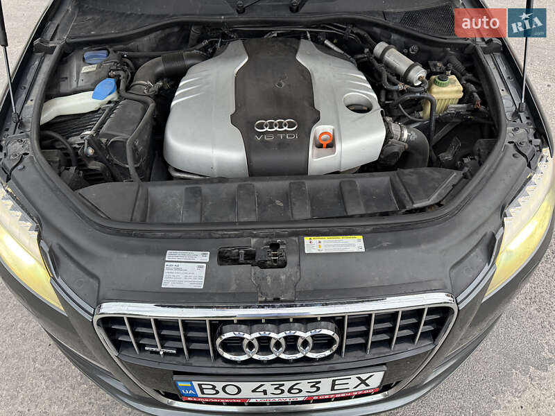 Внедорожник / Кроссовер Audi Q7 2013 в Кременце
