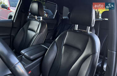 Внедорожник / Кроссовер Audi Q7 2017 в 