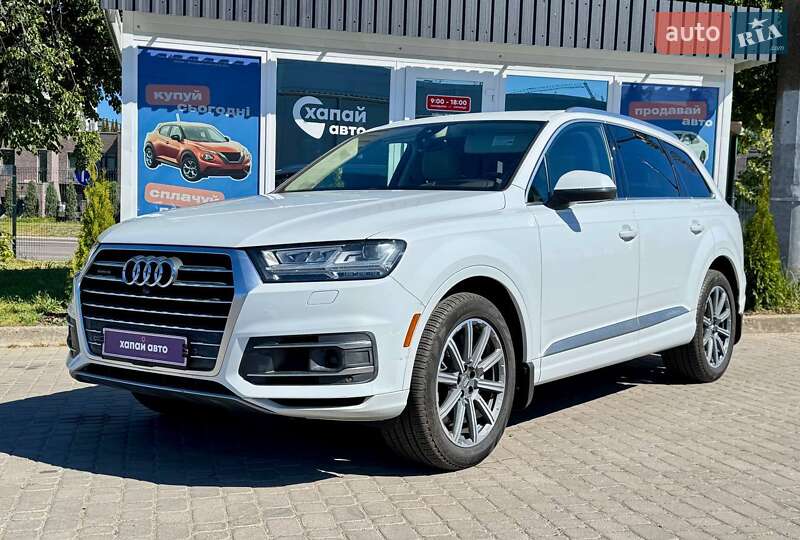 Внедорожник / Кроссовер Audi Q7 2017 в Львове