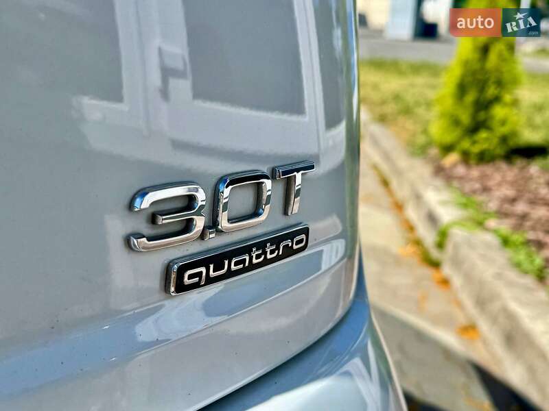 Внедорожник / Кроссовер Audi Q7 2017 в Львове