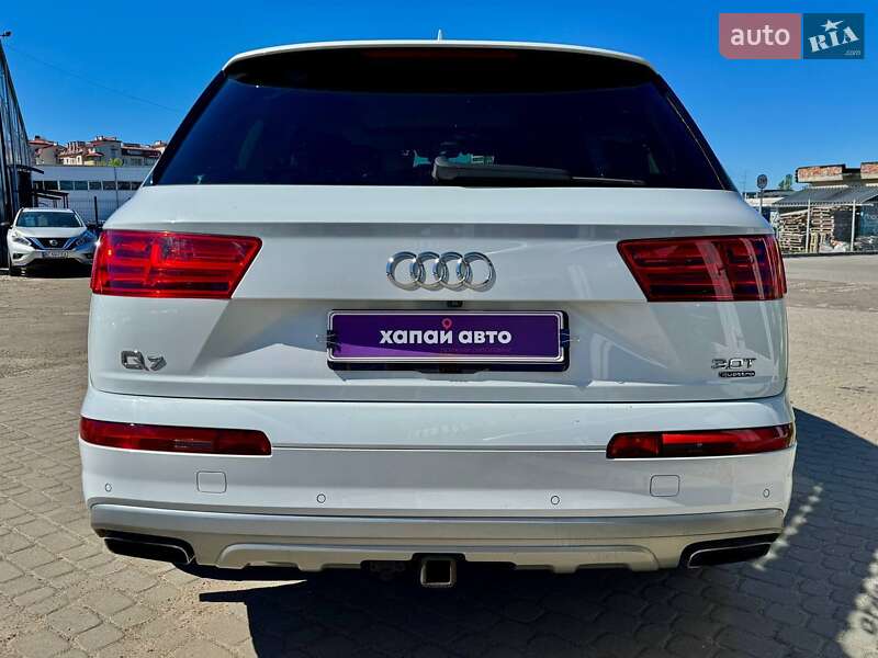 Внедорожник / Кроссовер Audi Q7 2017 в Львове