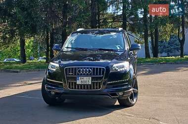 Внедорожник / Кроссовер Audi Q7 2012 в 