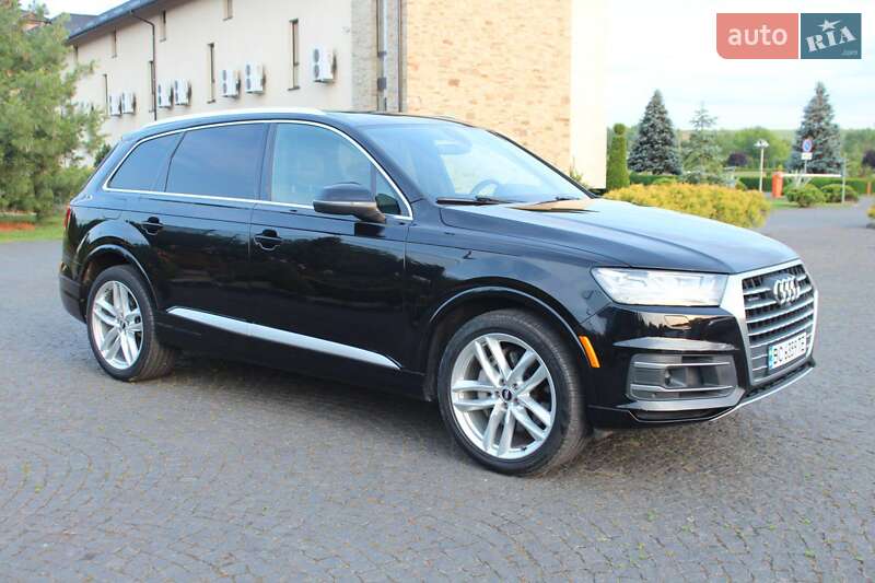 Внедорожник / Кроссовер Audi Q7 2016 в Жовкве