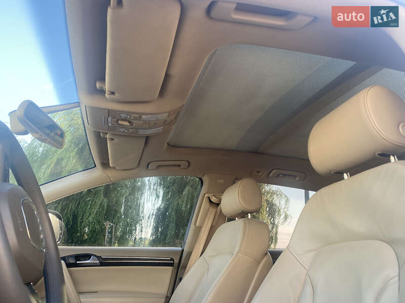 Внедорожник / Кроссовер Audi Q7 2006 в Тростянце