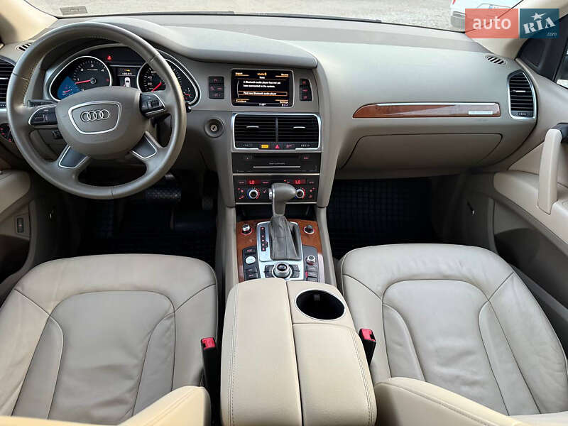 Внедорожник / Кроссовер Audi Q7 2015 в Коломые