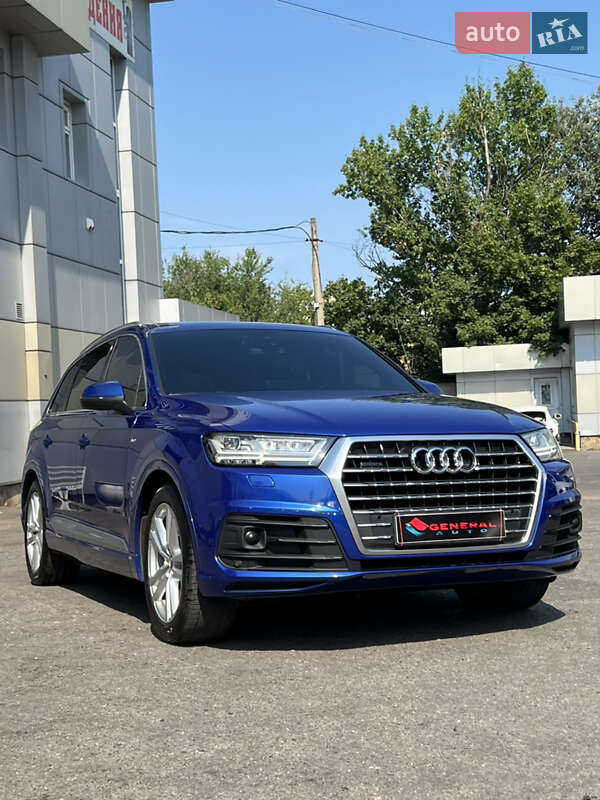 Позашляховик / Кросовер Audi Q7 2016 в Одесі