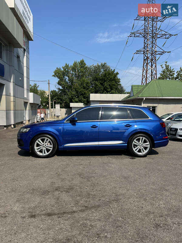 Позашляховик / Кросовер Audi Q7 2016 в Одесі
