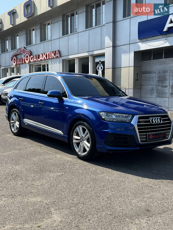 Позашляховик / Кросовер Audi Q7 2016 в Одесі