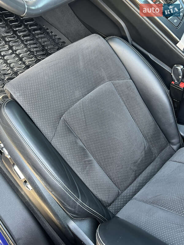 Позашляховик / Кросовер Audi Q7 2016 в Одесі