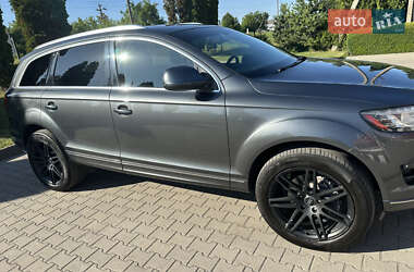 Внедорожник / Кроссовер Audi Q7 2013 в 