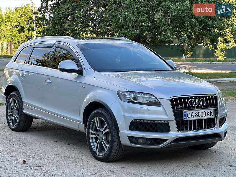 Позашляховик / Кросовер Audi Q7 2010 в Лисянці
